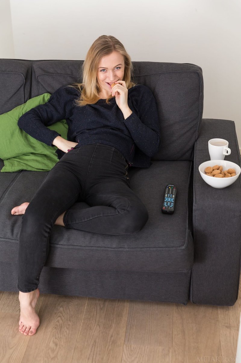 Галина, 24 года, 1 размер груди